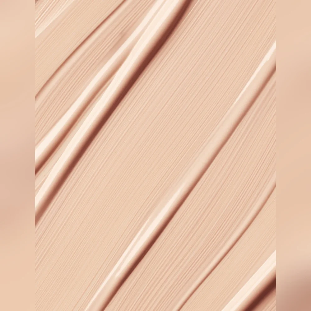RealHer Foundation in Fair Ivory (I AM FOCUSED), 35ml/1.2fl oz